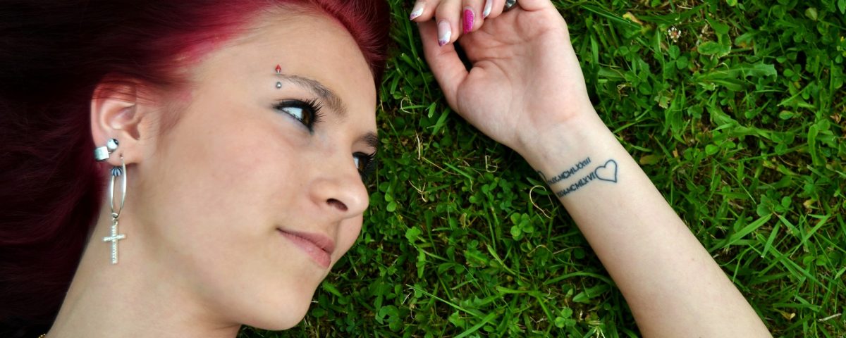 girls-444157_1920